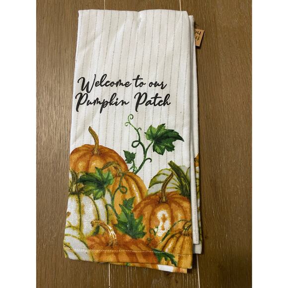 NWT From the hearth “welcome to our pumpkin patch” kitchen towels - Picture 3 of 3